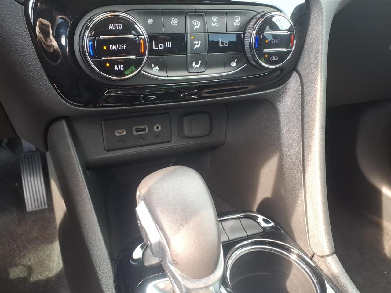 Buick Encore GX AWD 4dr Select 2023