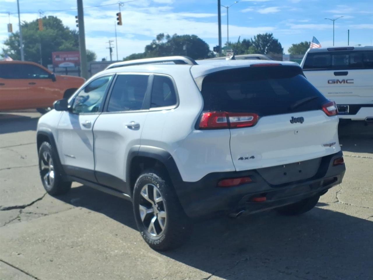 Jeep Cherokee 4WD 4dr Trailhawk 2015