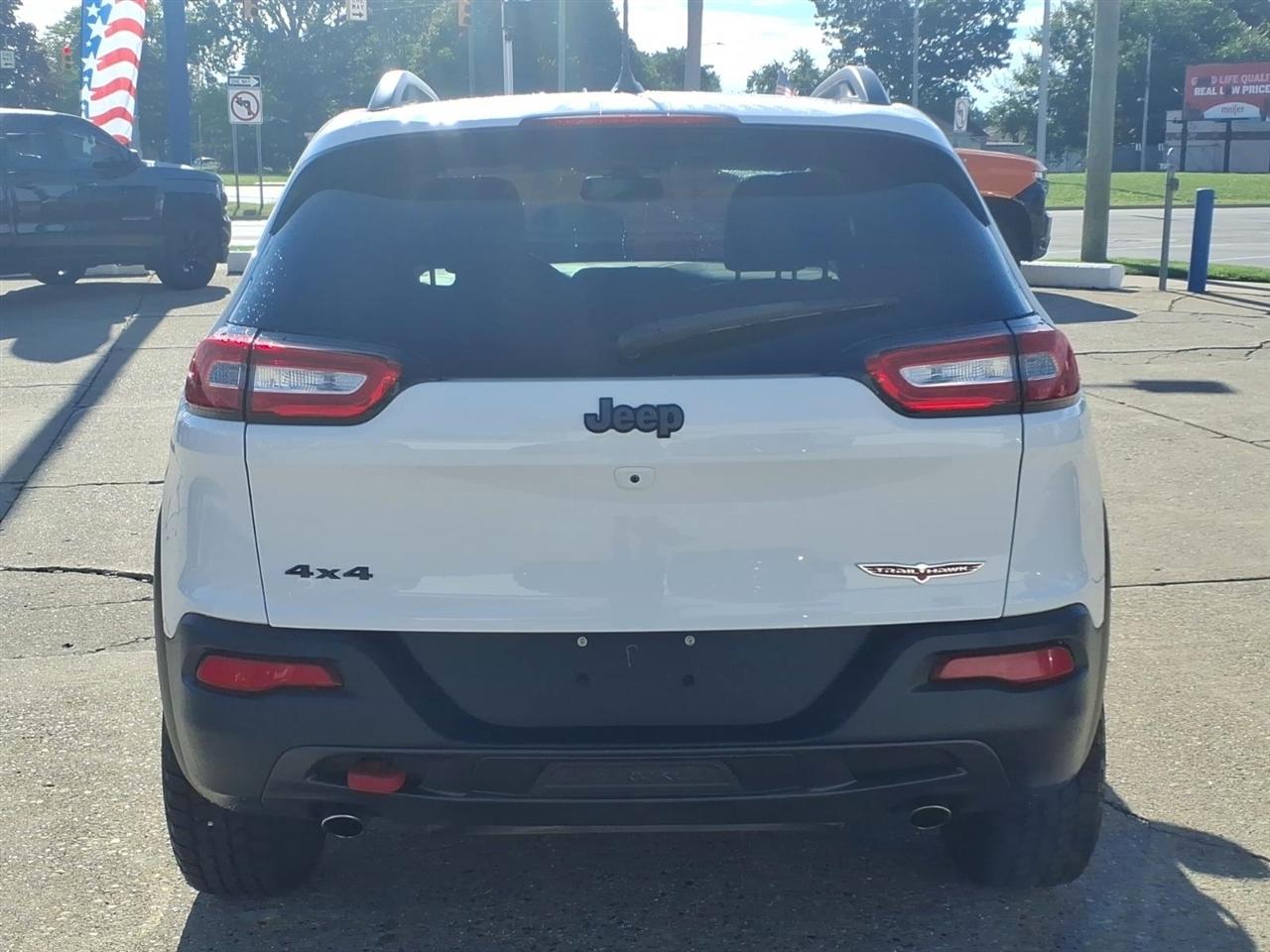 Jeep Cherokee 4WD 4dr Trailhawk 2015