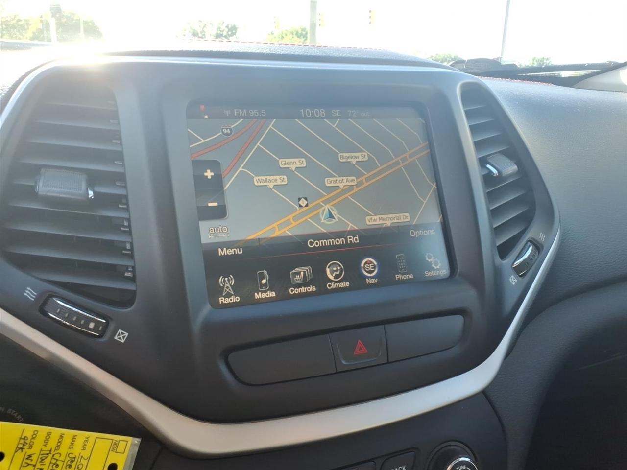 Jeep Cherokee 4WD 4dr Trailhawk 2015