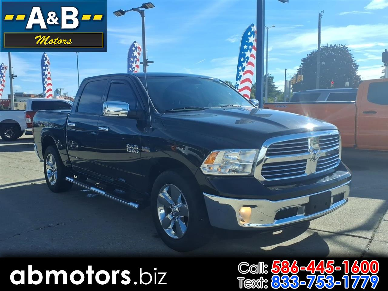 2016 RAM 1500 4WD Crew Cab 140.5" SLT
