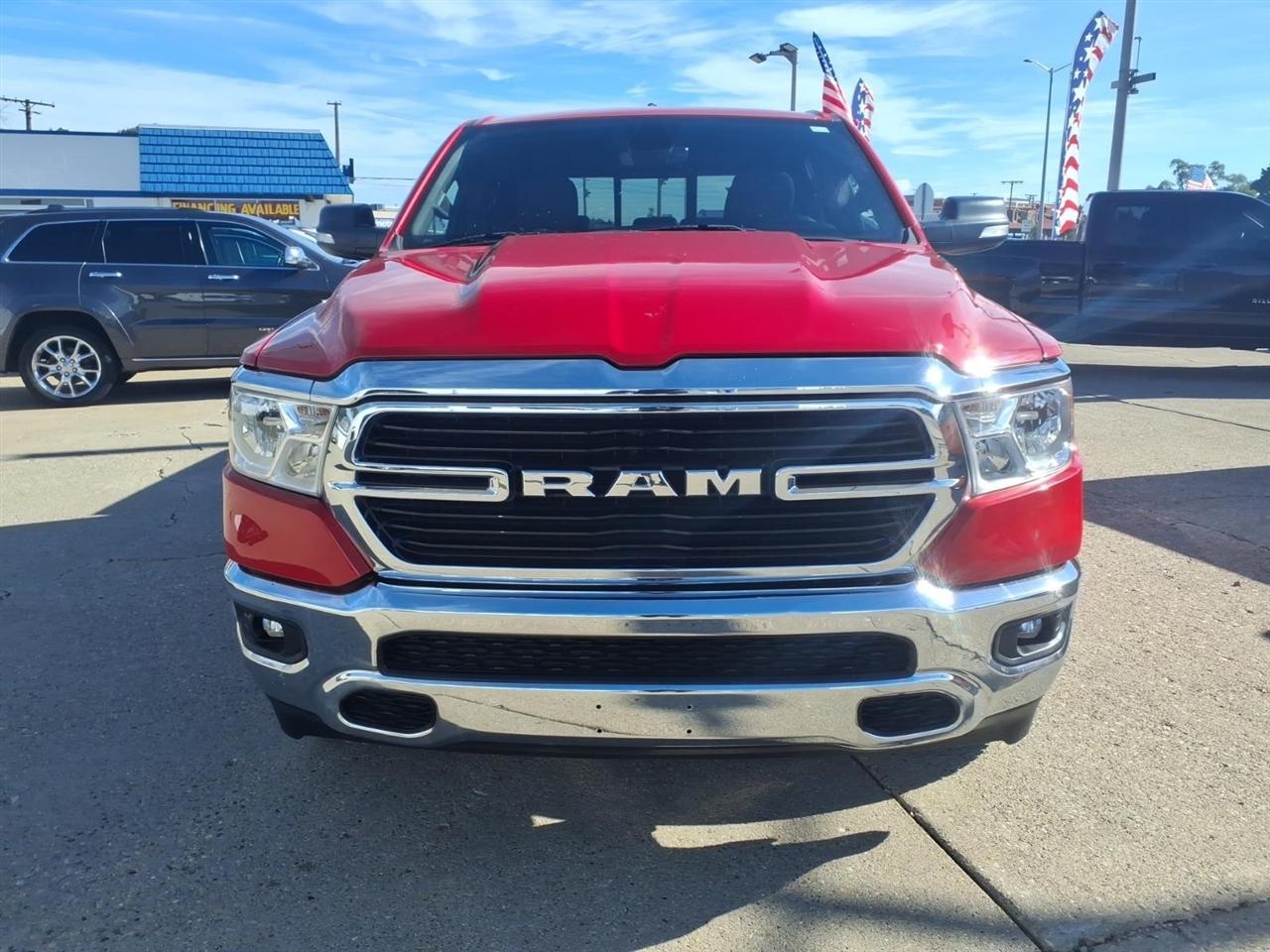 RAM 1500 Big Horn/Lone Star 4x4 Crew Cab 5'7" Box 2019