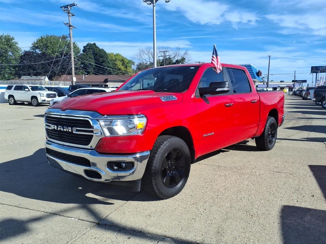 RAM 1500 Big Horn/Lone Star 4x4 Crew Cab 5'7" Box 2019