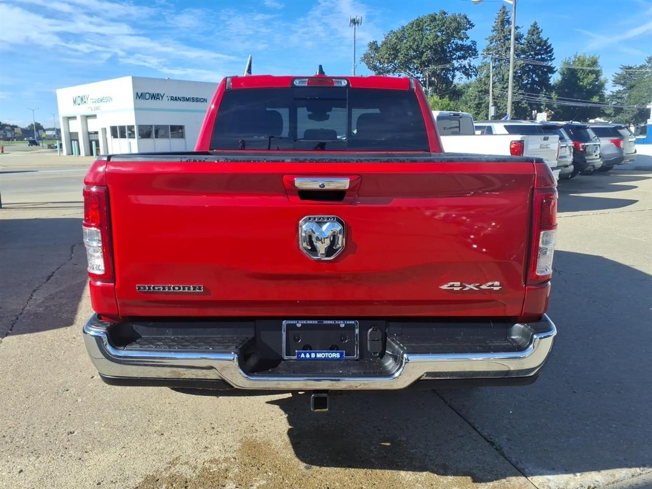 RAM 1500 Big Horn/Lone Star 4x4 Crew Cab 5'7" Box 2019