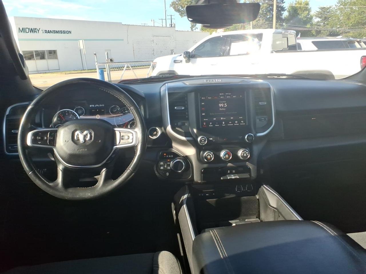 RAM 1500 Big Horn/Lone Star 4x4 Crew Cab 5'7" Box 2019