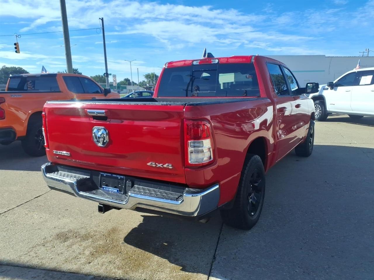 RAM 1500 Big Horn/Lone Star 4x4 Crew Cab 5'7" Box 2019