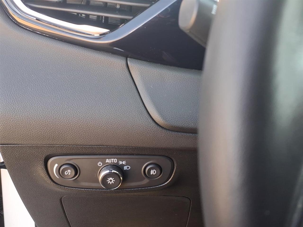 Buick Encore GX FWD 4dr Select 2023
