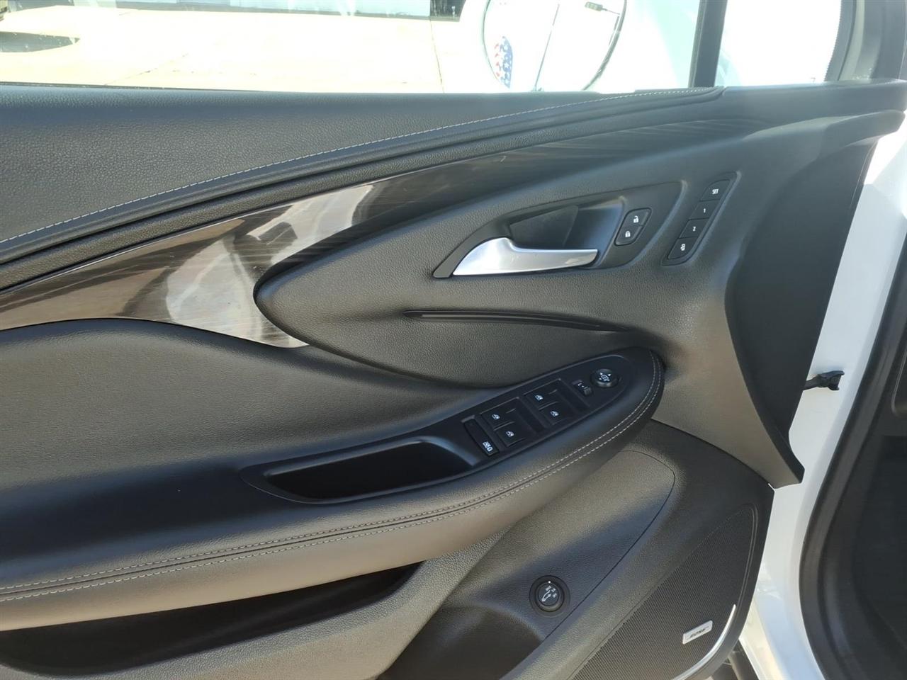 Buick Envision AWD 4dr Premium II 2020