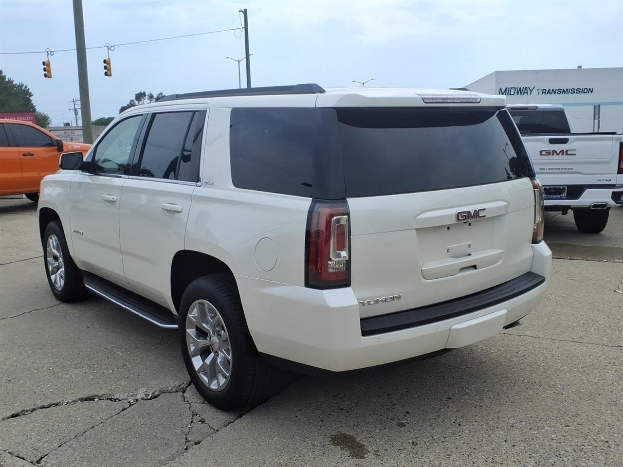 GMC Yukon 4WD 4dr SLT 2015