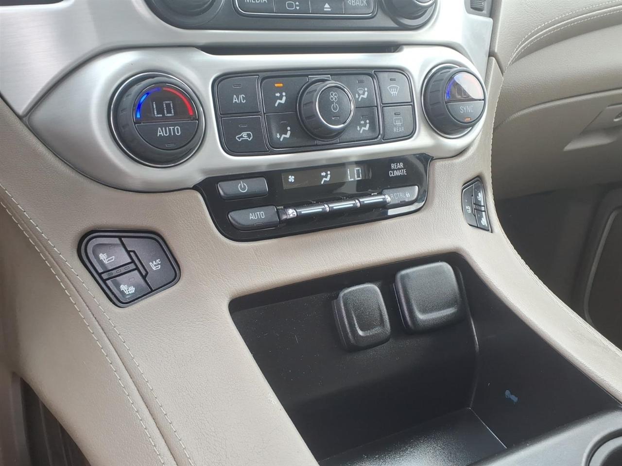 GMC Yukon 4WD 4dr SLT 2015