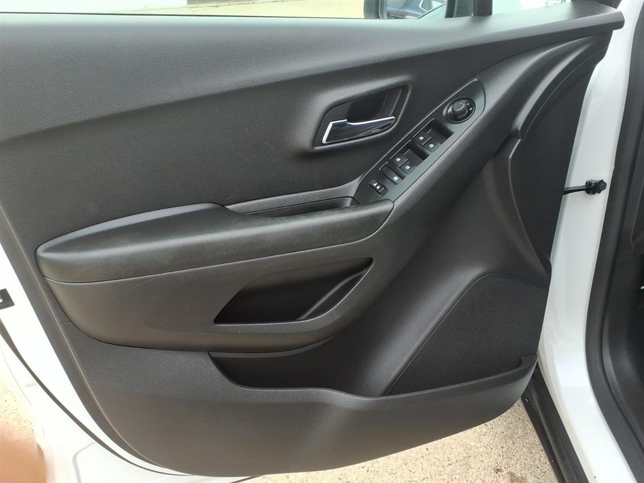 Chevrolet Trax AWD 4dr LT 2021