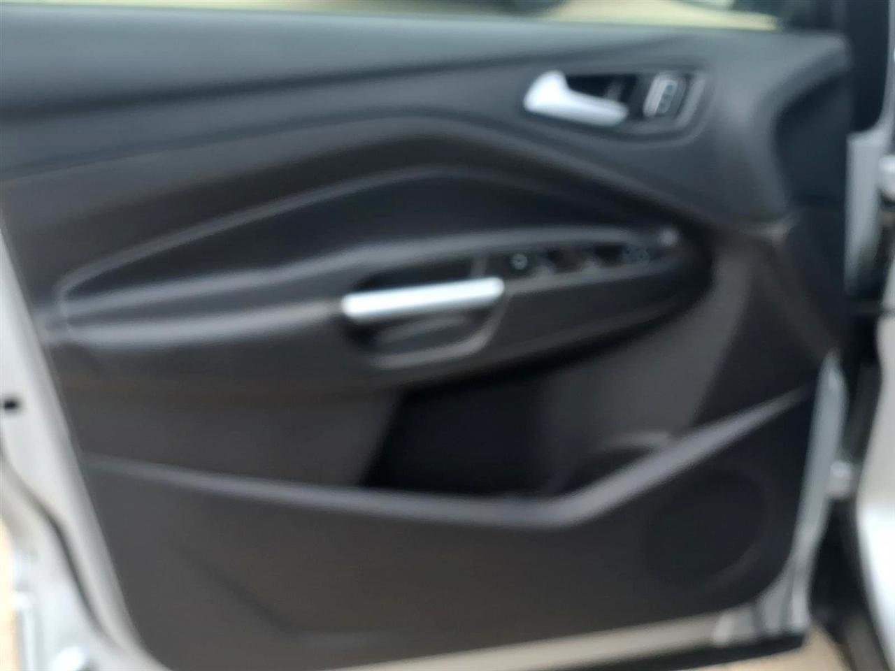 Ford Escape SEL 4WD 2018