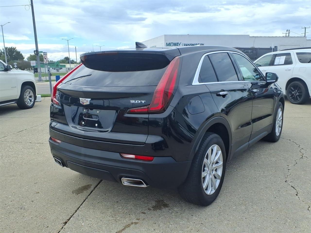 Cadillac XT4 FWD 4dr Luxury 2019