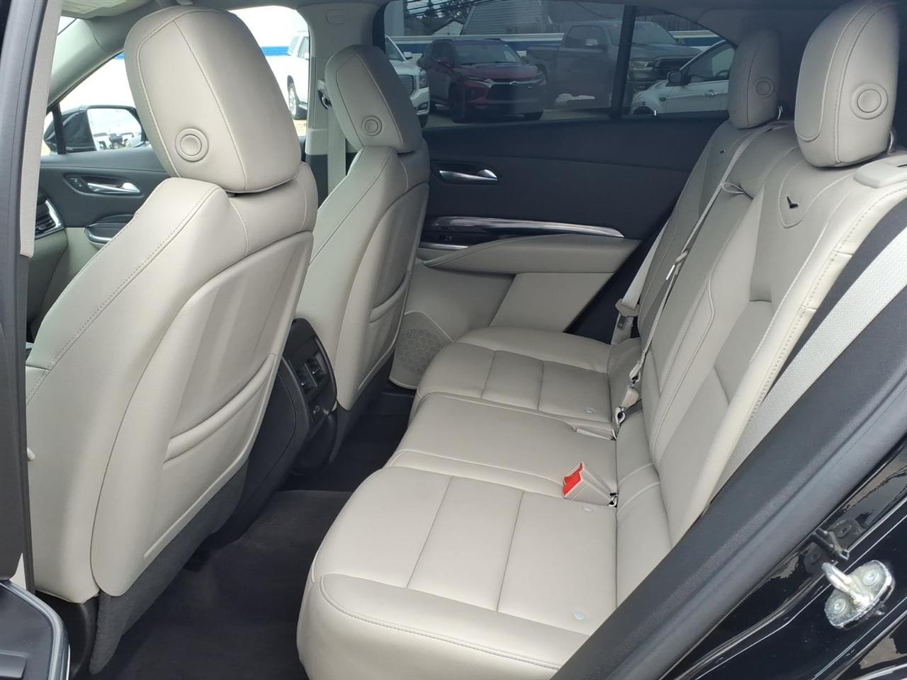 Cadillac XT4 FWD 4dr Luxury 2019