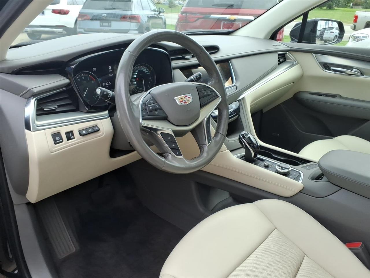 Cadillac XT5 AWD 4dr Premium Luxury 2022