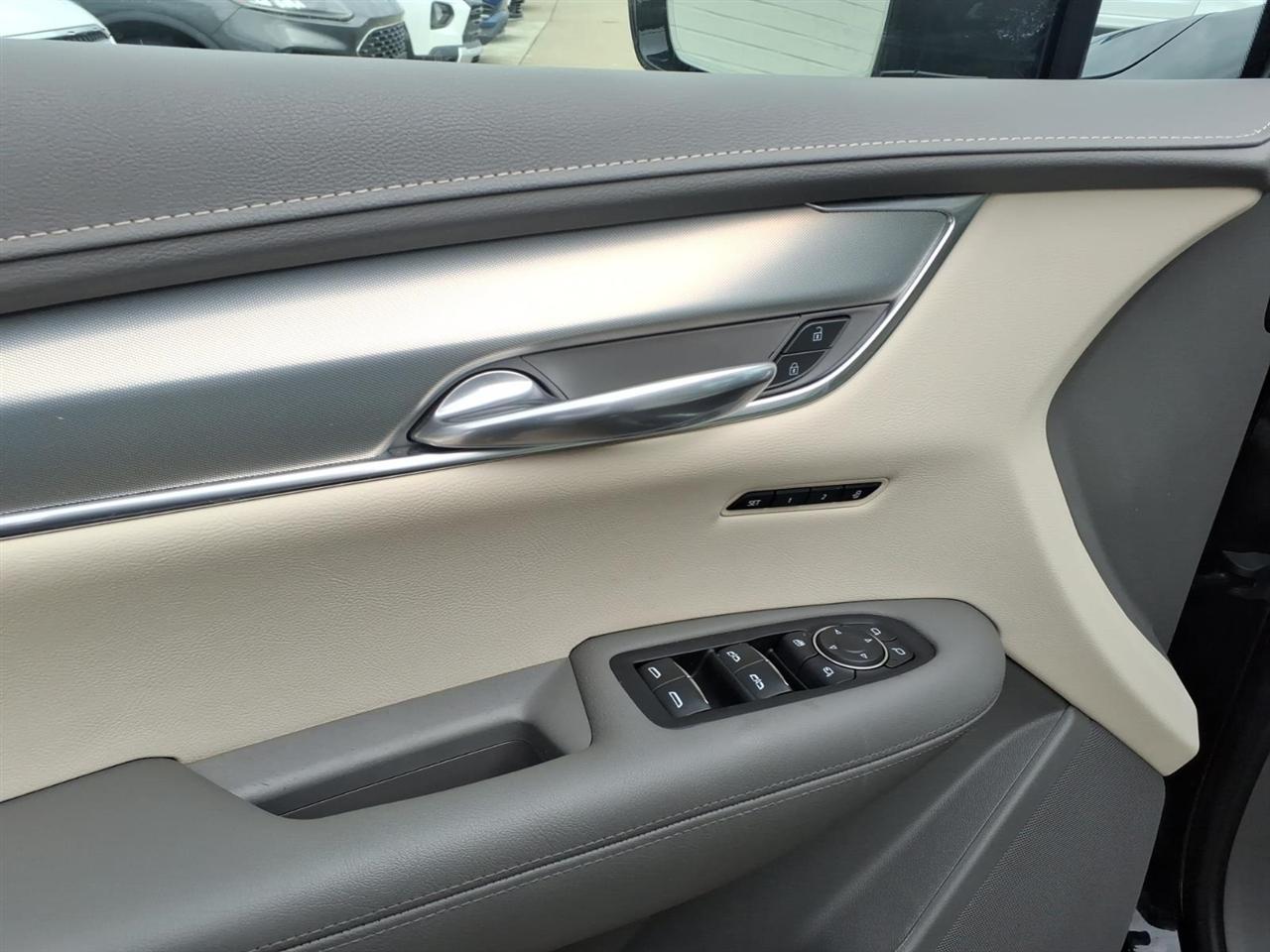 Cadillac XT5 AWD 4dr Premium Luxury 2022