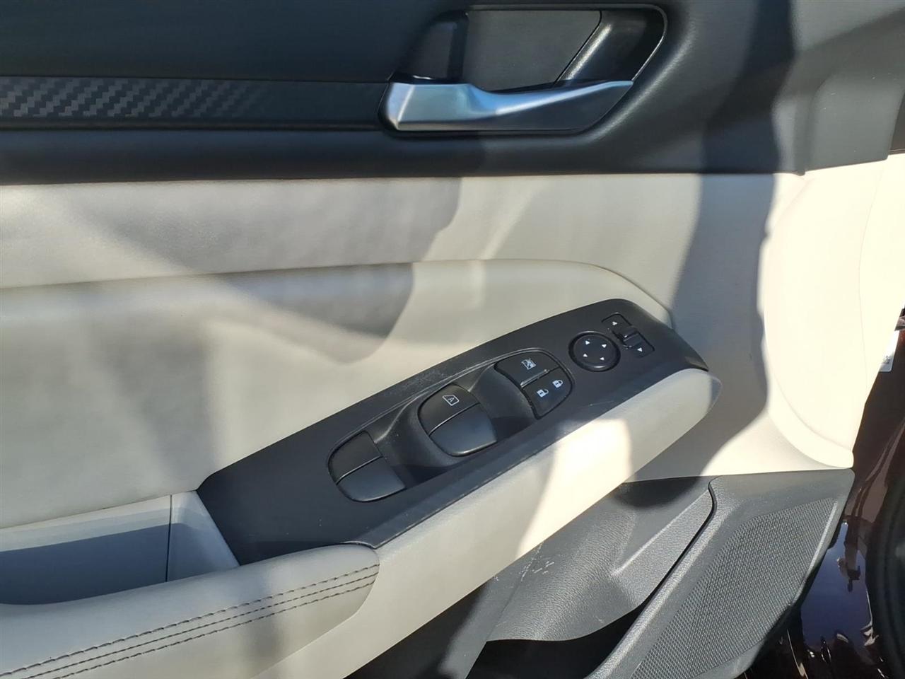 Nissan Altima 2.5 SV Sedan 2024