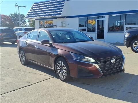 2024 Nissan Altima 