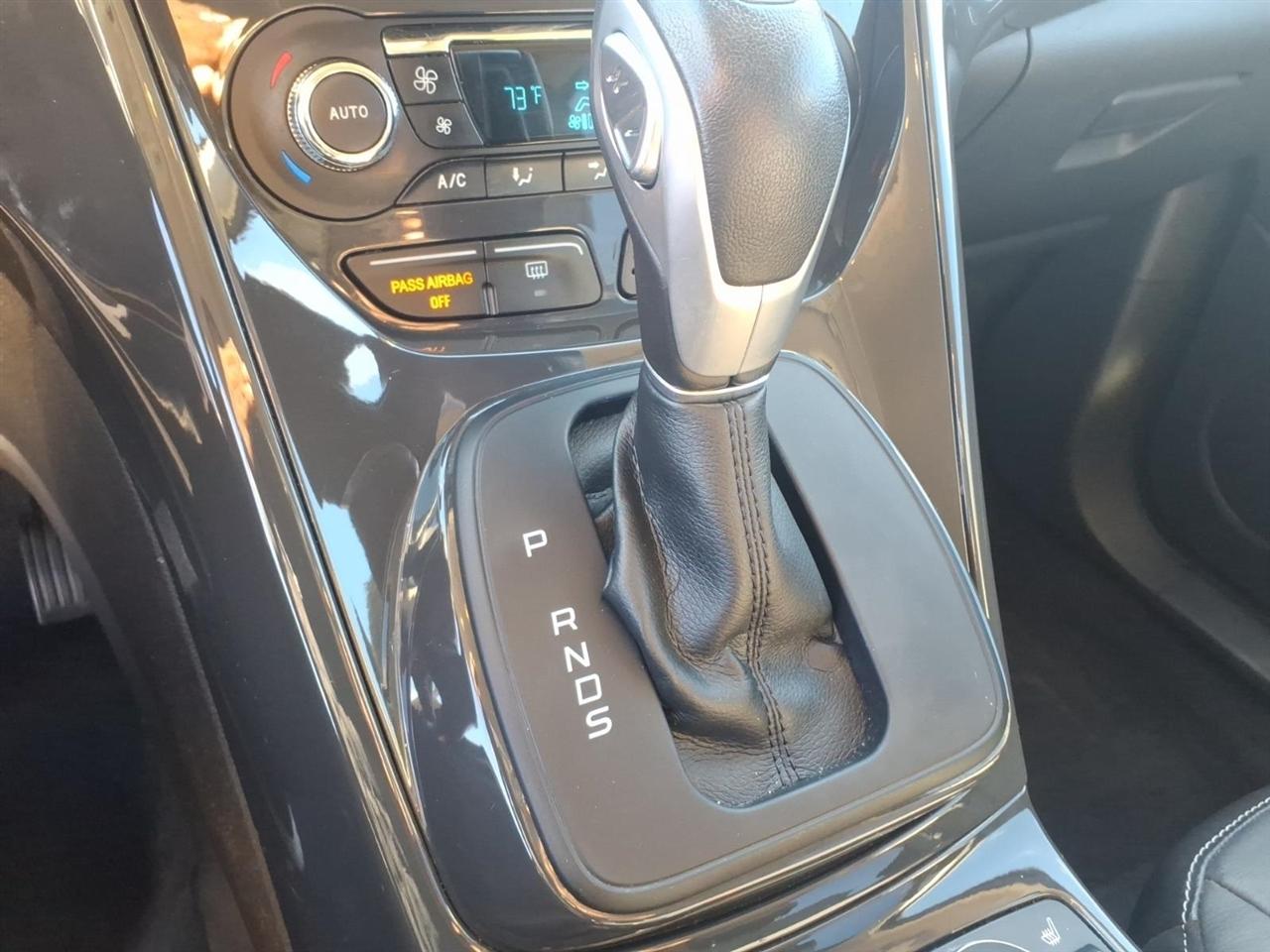 Ford Escape 4WD 4dr Titanium 2016