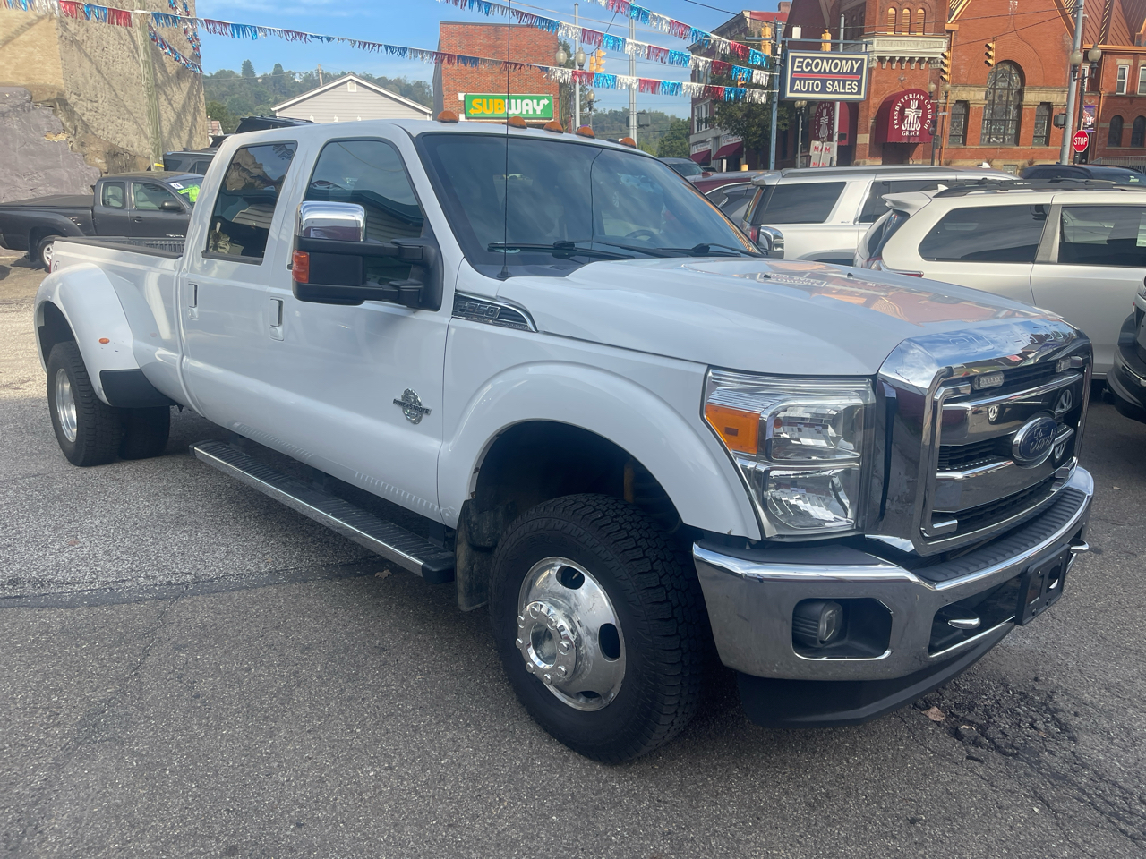 2016 Ford F-350 Lariat photo 3