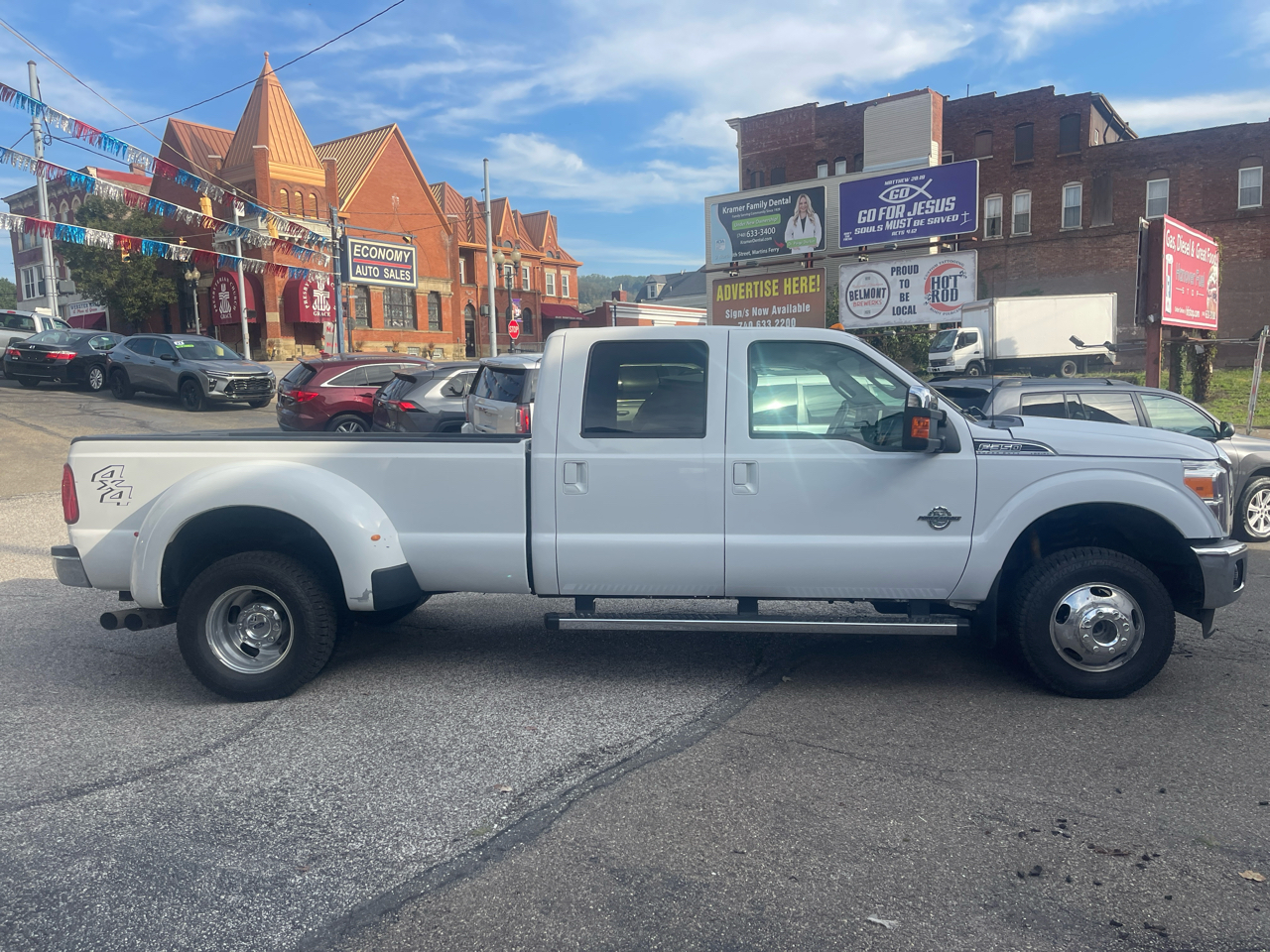 2016 Ford F-350 Lariat photo 4
