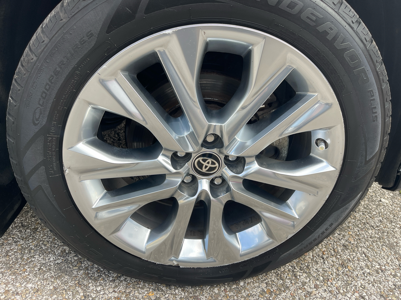 2021 Toyota Highlander Hybrid Limited photo 4