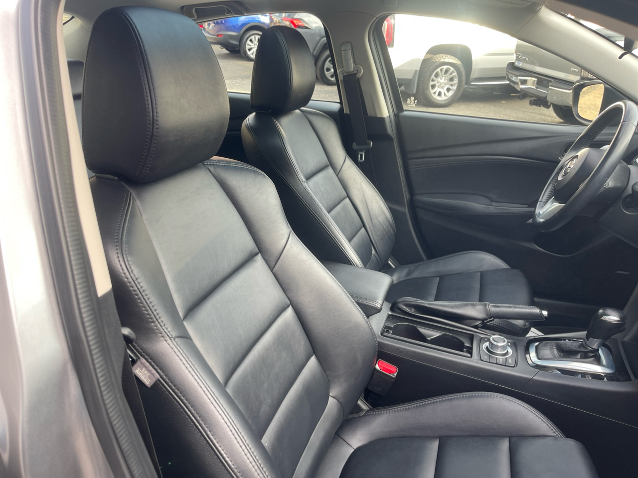 2015 Mazda Mazda6 Touring photo 4