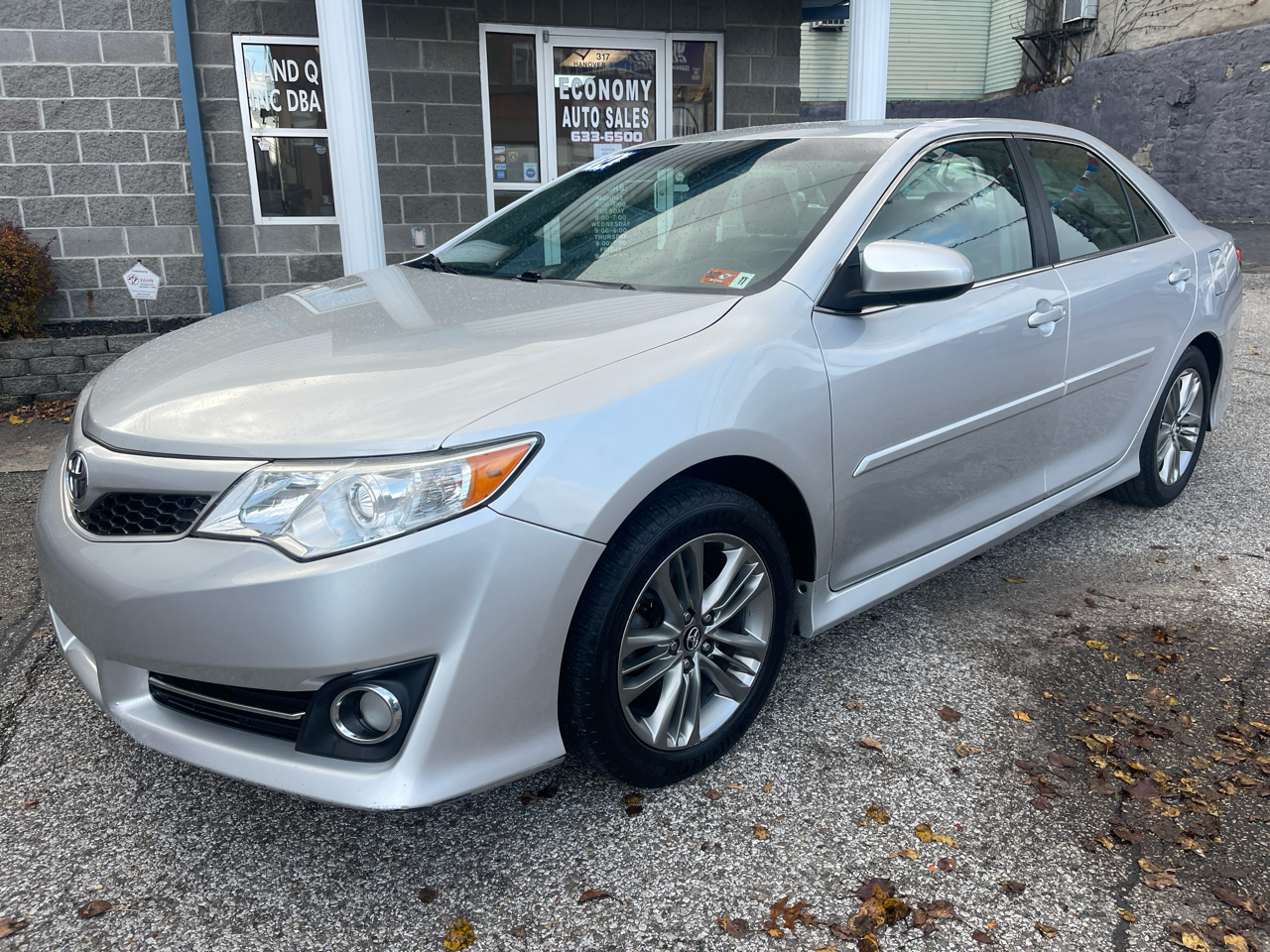 2014 Toyota Camry 2014.5 4dr Sdn I4 Auto SE Sport (Natl)