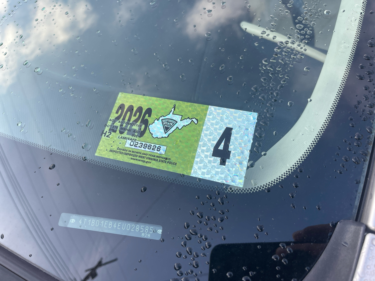 Toyota Avalon Hybrid 4dr Sdn XLE Touring (Natl) 2014