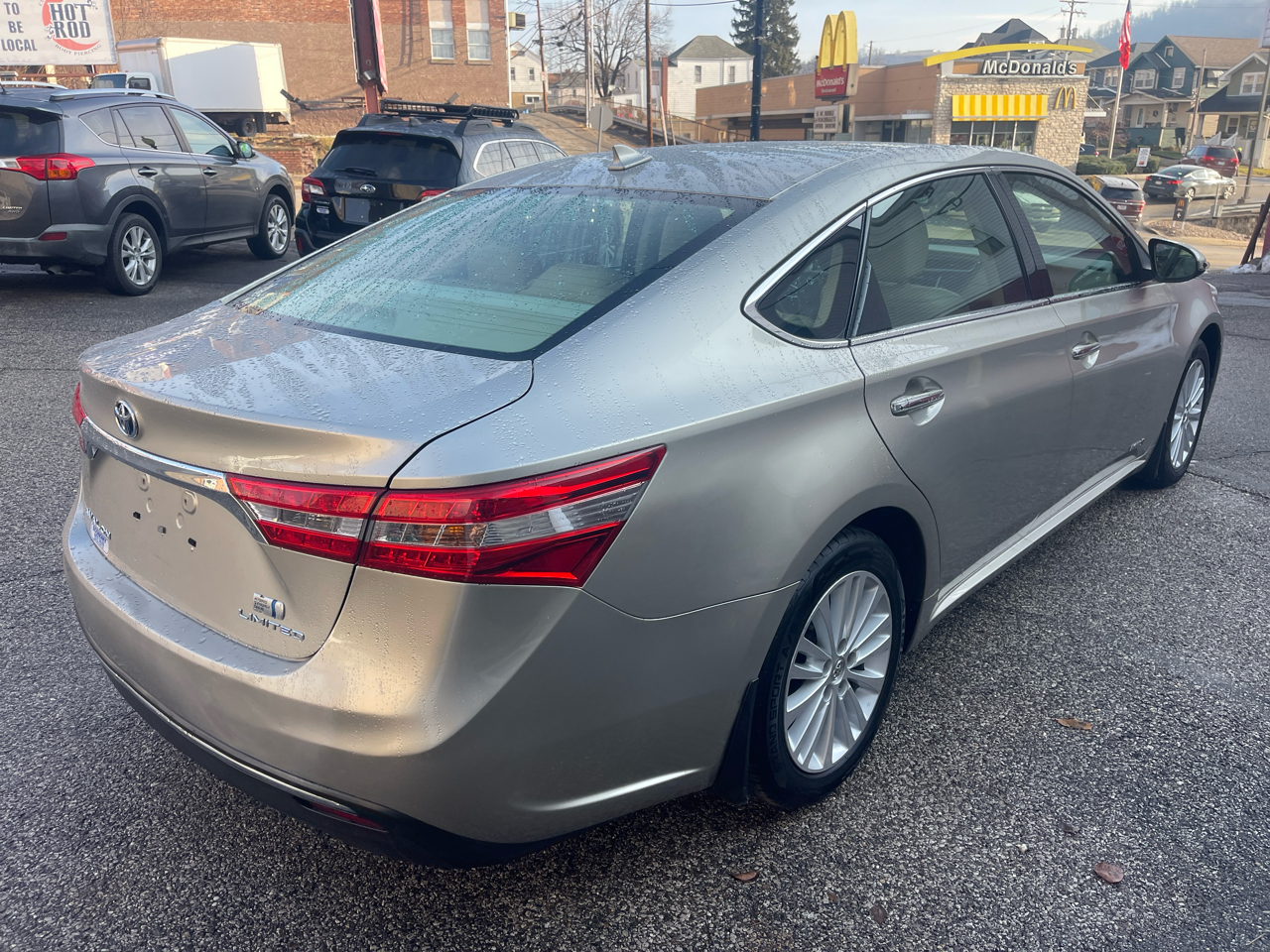 Toyota Avalon Hybrid 4dr Sdn XLE Touring (Natl) 2014