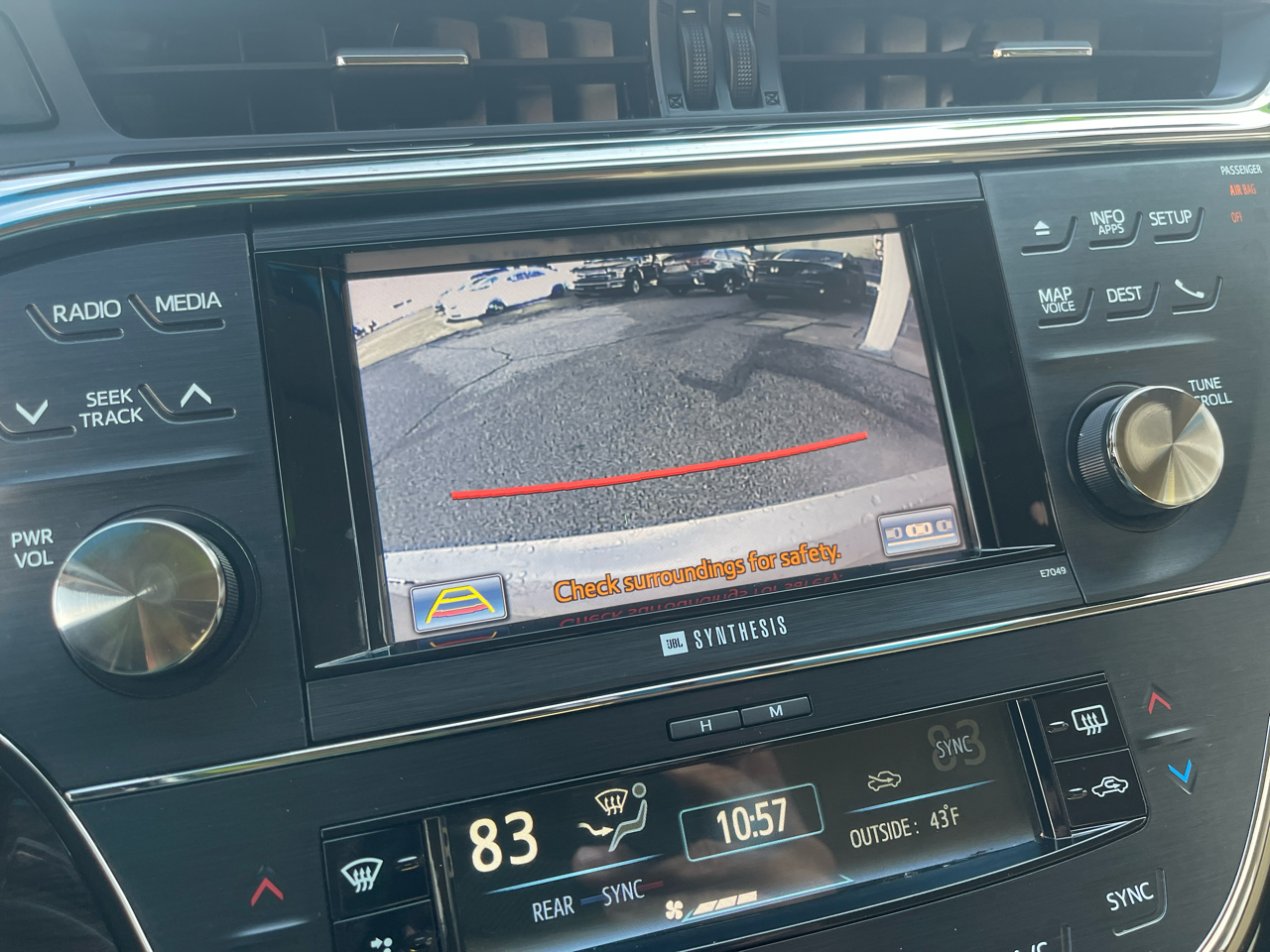 Toyota Avalon Hybrid 4dr Sdn XLE Touring (Natl) 2014