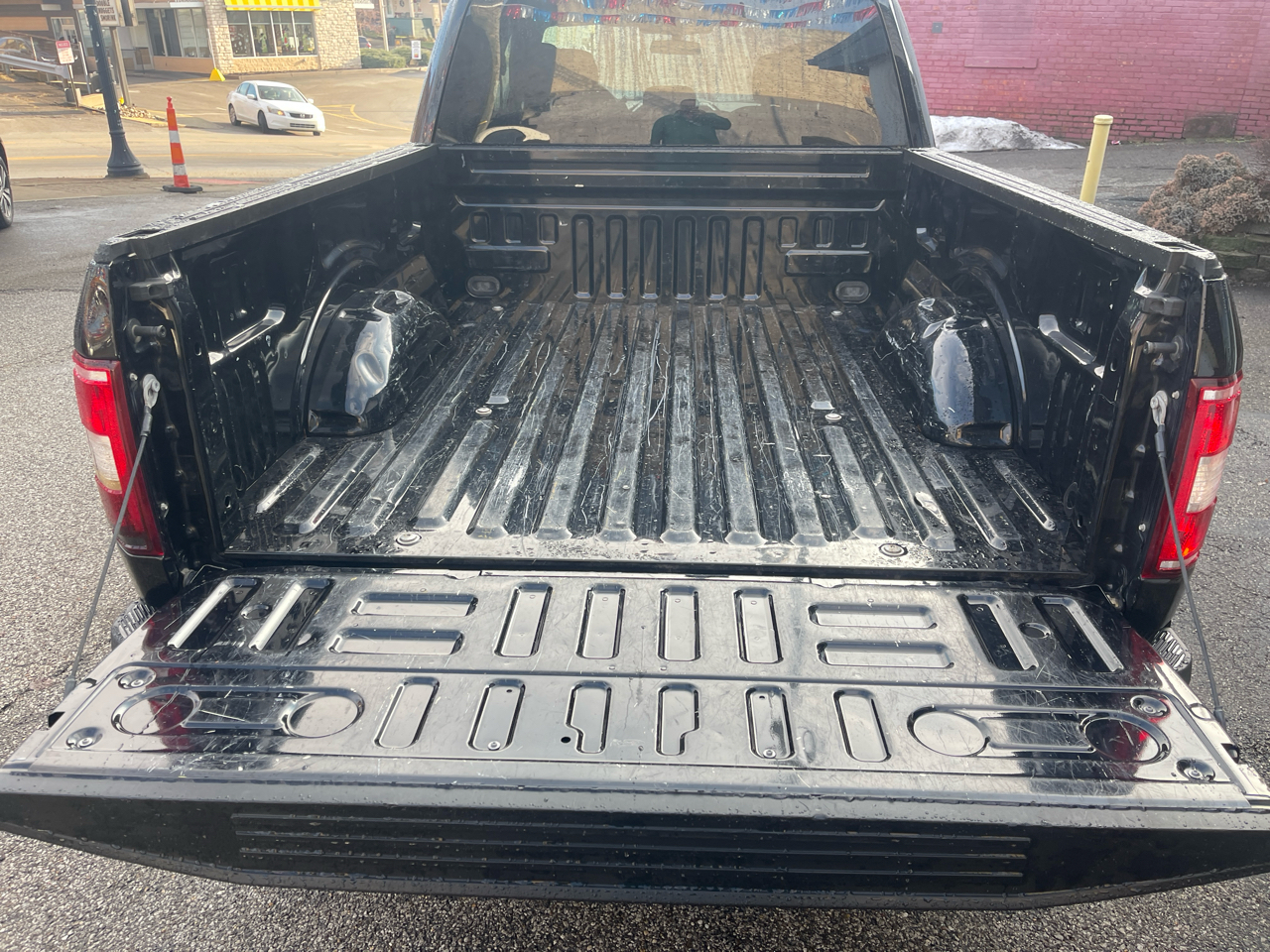 Ford F-150 Lariat 4WD SuperCab 8' Box 2020