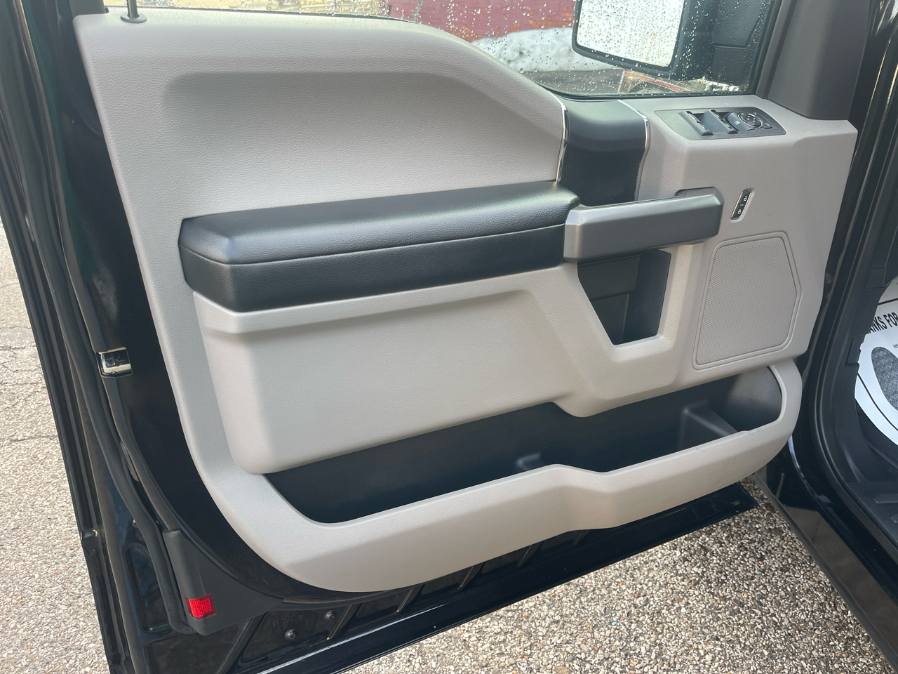 Ford F-150 Lariat 4WD SuperCab 8' Box 2020