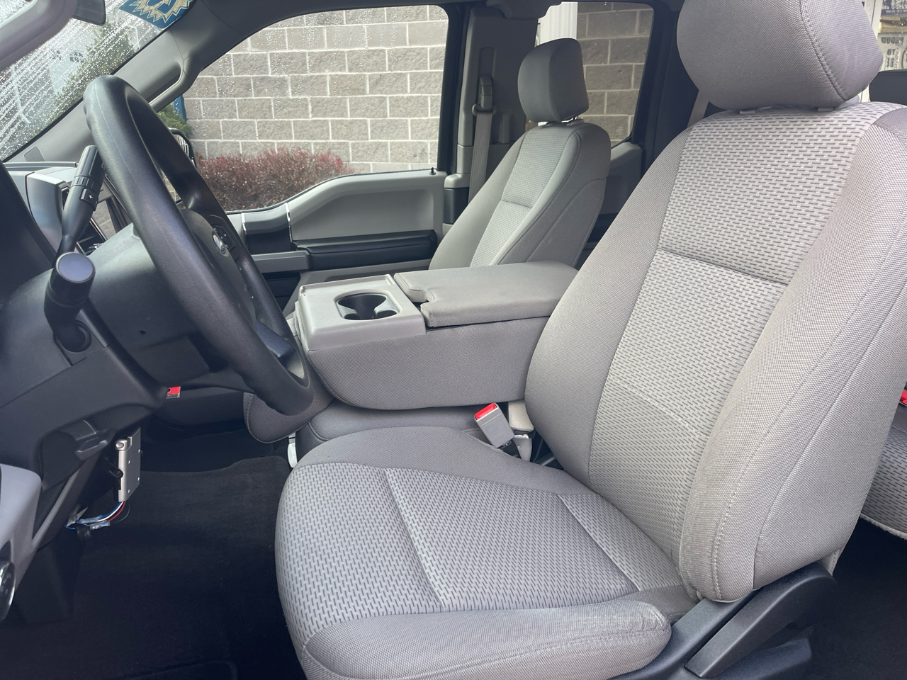 Ford F-150 Lariat 4WD SuperCab 8' Box 2020