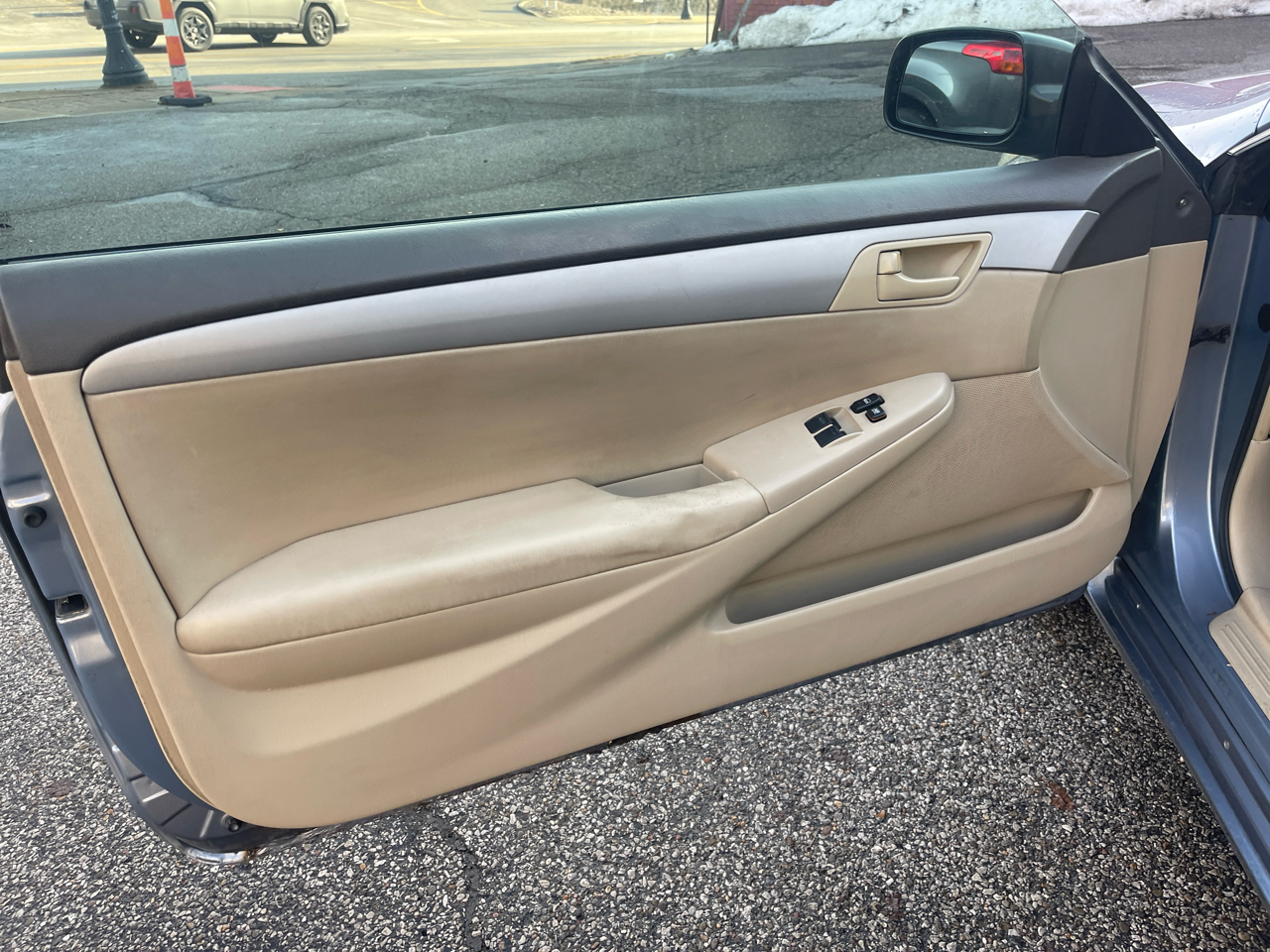 Toyota Camry Solara 2dr Cpe SPT Auto (Natl) 2004