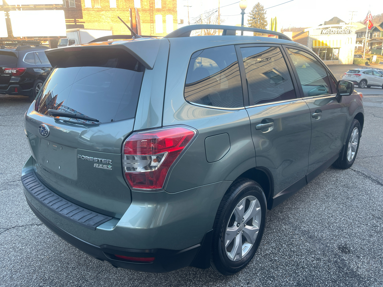 Subaru Forester 4dr Auto 2.5i Limited PZEV 2014