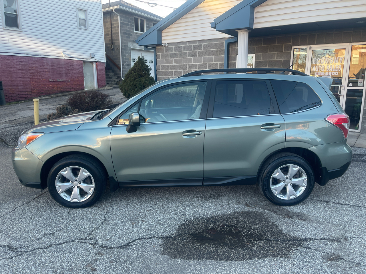 Subaru Forester 4dr Auto 2.5i Limited PZEV 2014