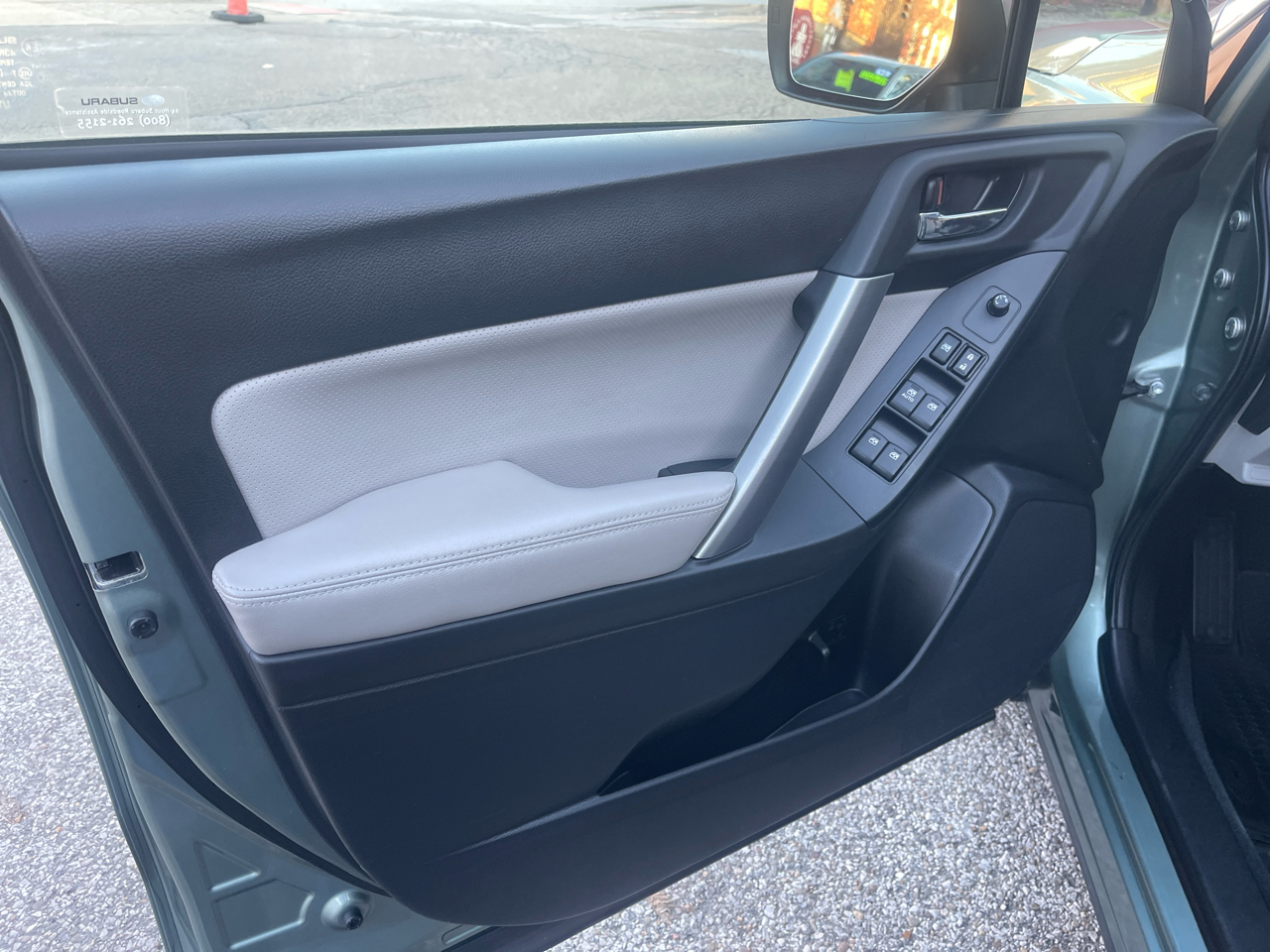 Subaru Forester 4dr Auto 2.5i Limited PZEV 2014