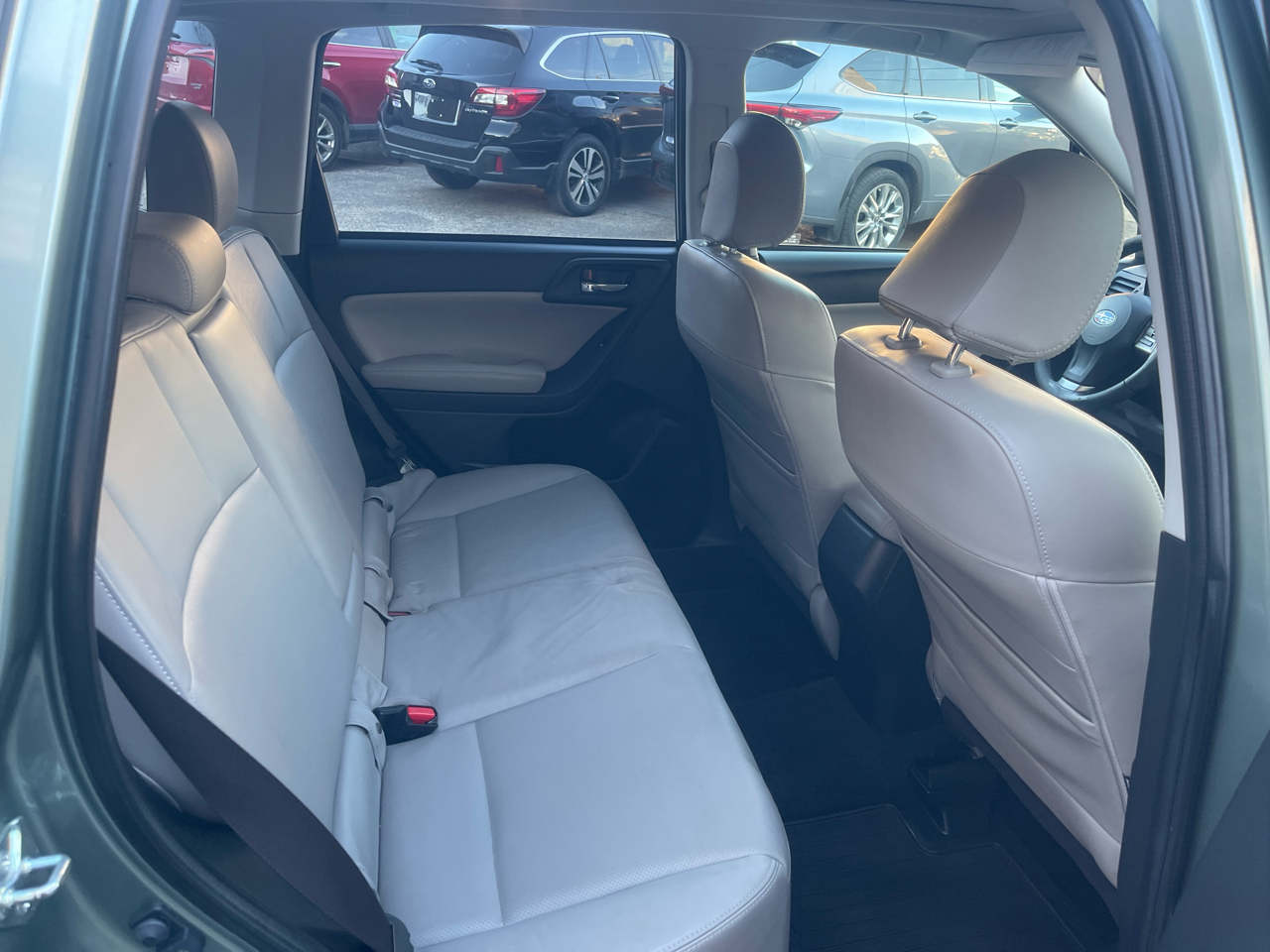 Subaru Forester 4dr Auto 2.5i Limited PZEV 2014