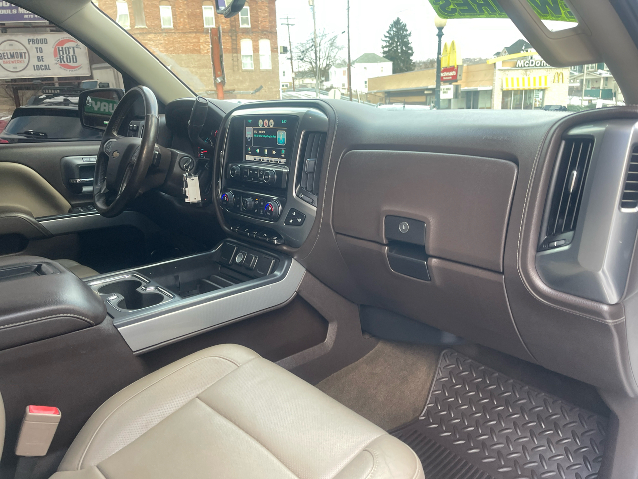 Chevrolet Silverado 1500 4WD Crew Cab 153.0" LTZ w/2LZ 2015