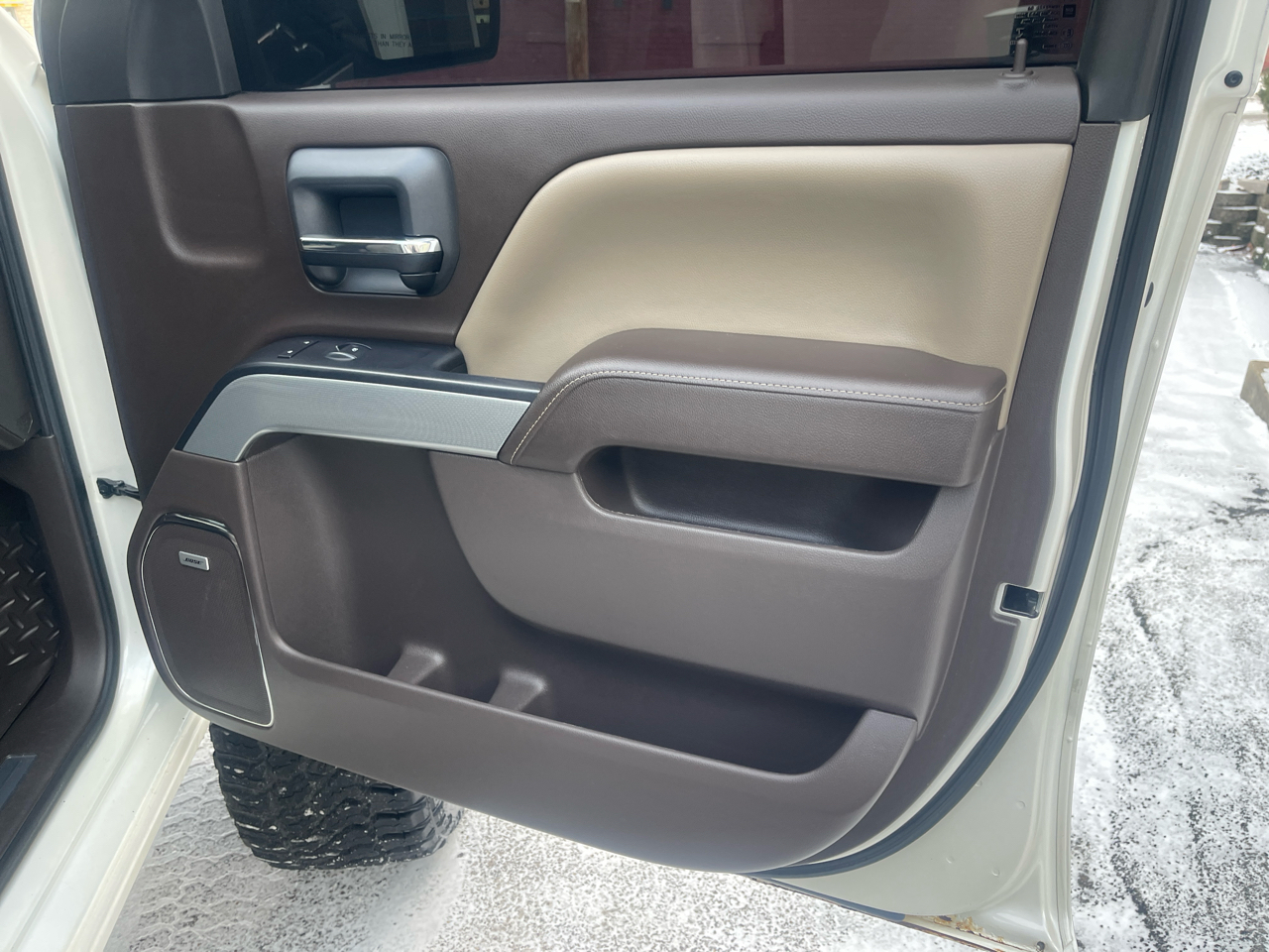 Chevrolet Silverado 1500 4WD Crew Cab 153.0" LTZ w/2LZ 2015