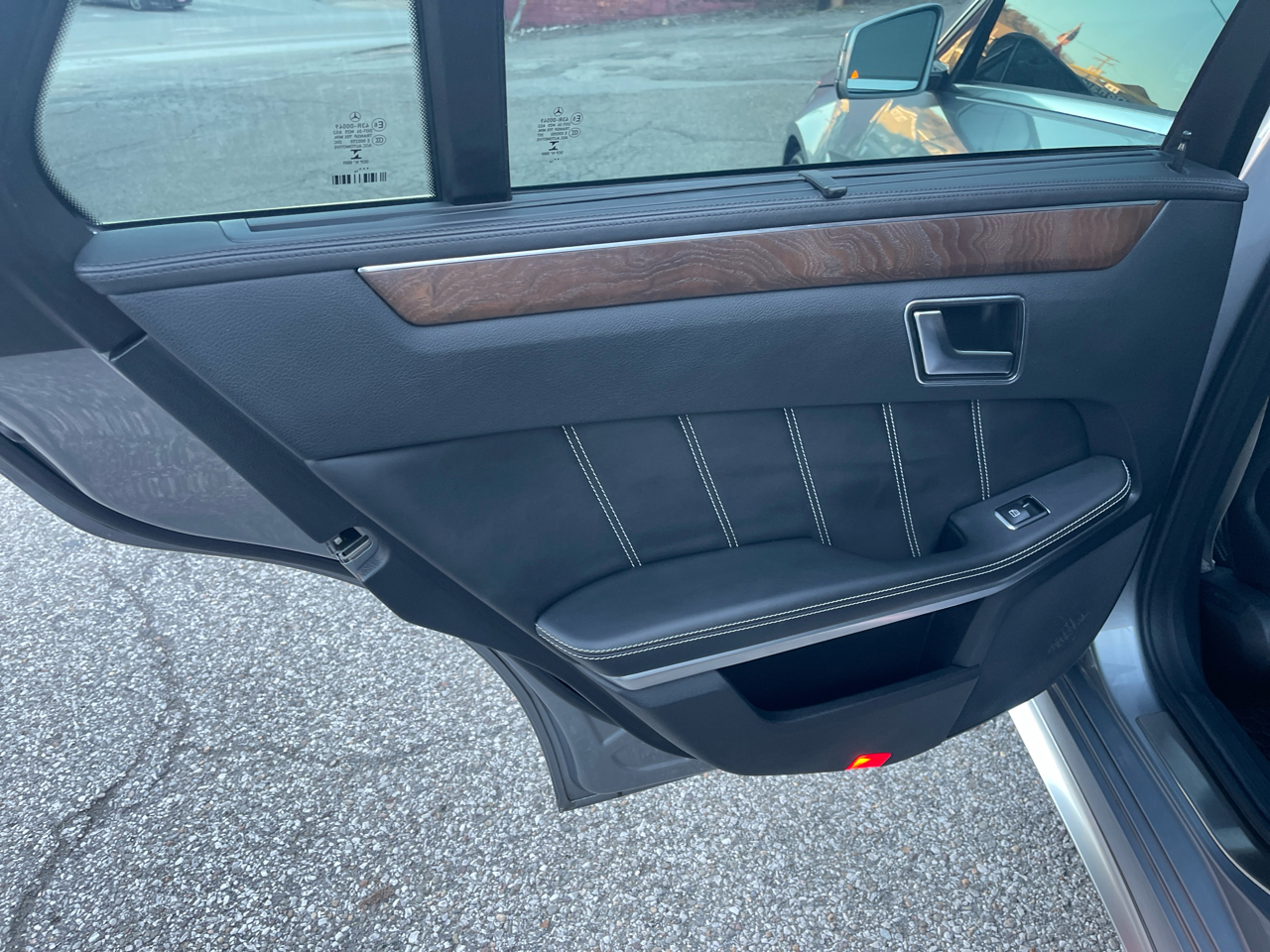 Mercedes-Benz E-Class 4dr Wgn E 63 AMG 4MATIC 2014