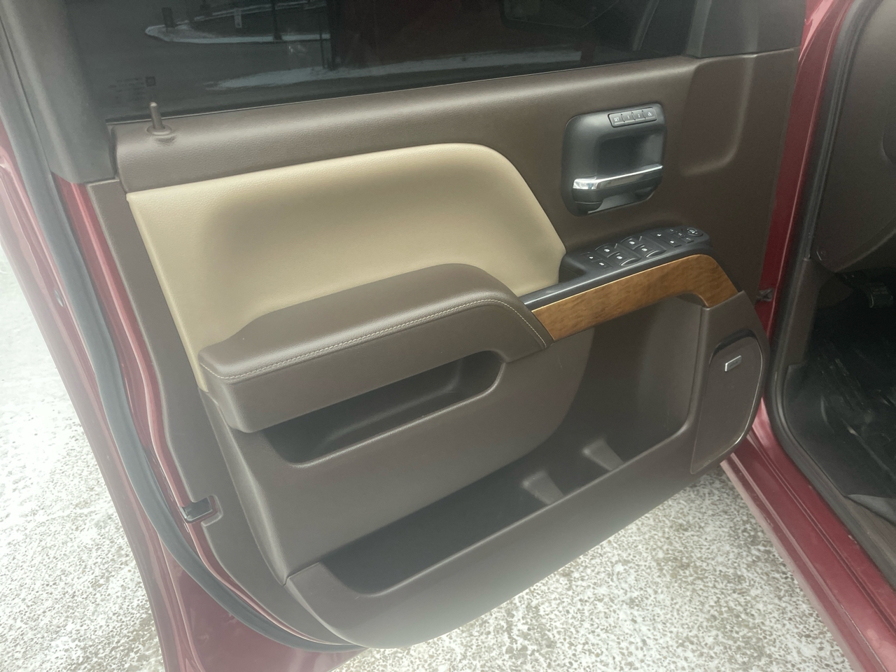 Chevrolet Silverado 1500 4WD Crew Cab 143.5" LTZ w/1LZ 2014