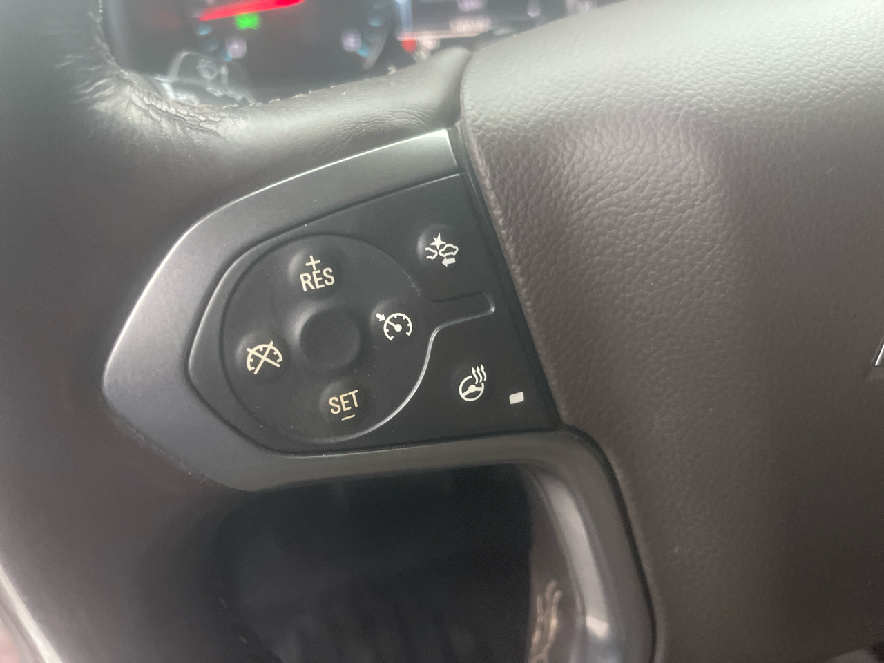 Chevrolet Silverado 1500 4WD Crew Cab 143.5" LTZ w/1LZ 2014