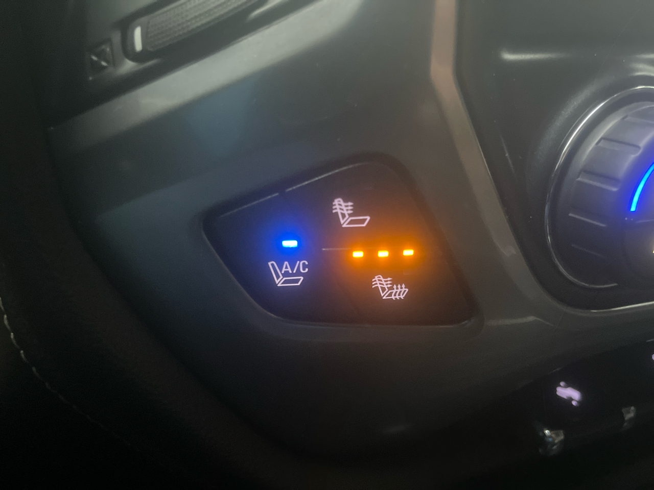 Chevrolet Silverado 1500 4WD Crew Cab 143.5" LTZ w/1LZ 2014