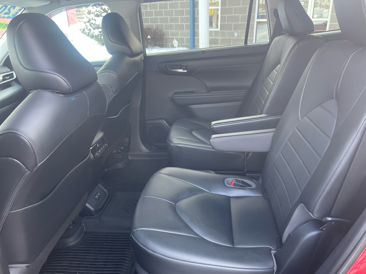 Toyota Highlander XLE AWD (Natl) 2020