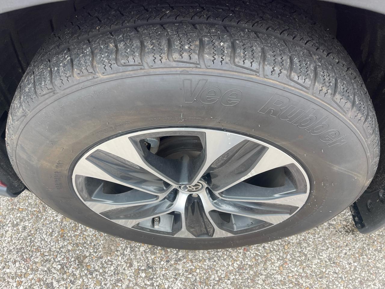 Toyota Highlander XLE AWD (Natl) 2020