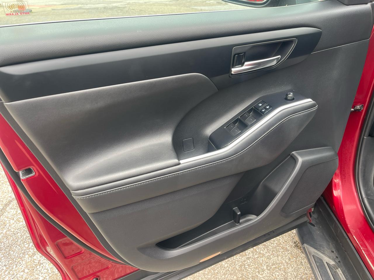 Toyota Highlander XLE AWD (Natl) 2020