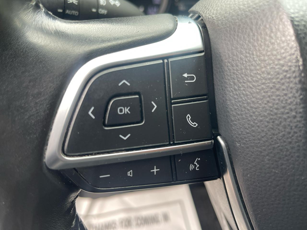 Toyota Highlander XLE AWD (Natl) 2020