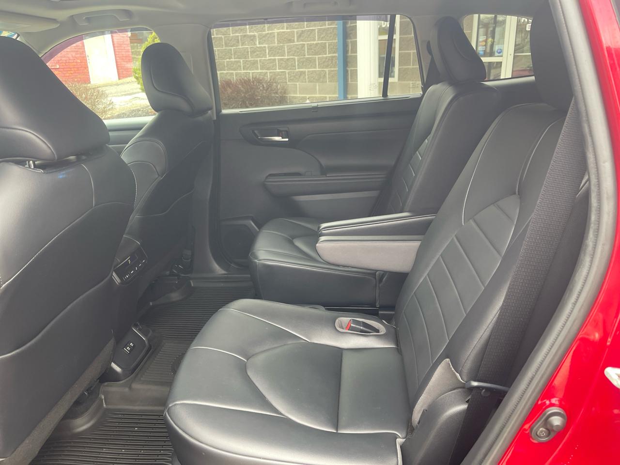 Toyota Highlander XLE AWD (Natl) 2020